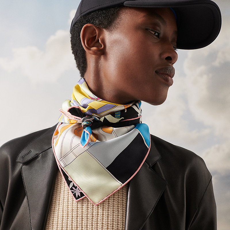 En Studio scarf 70 | Hermès Netherlands